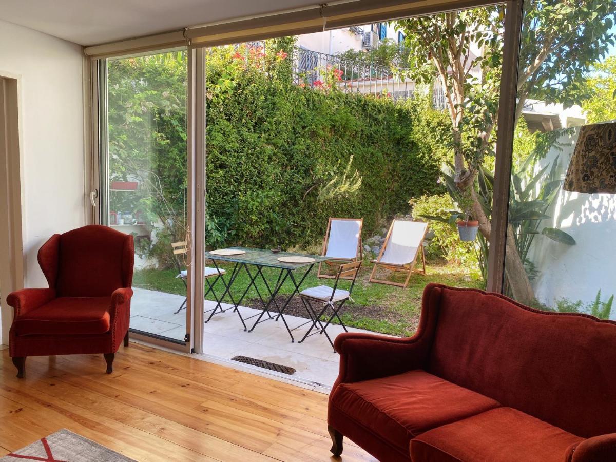Casa Das Boganvilias - Moradia Com Jardim Lisbon Bagian luar foto
