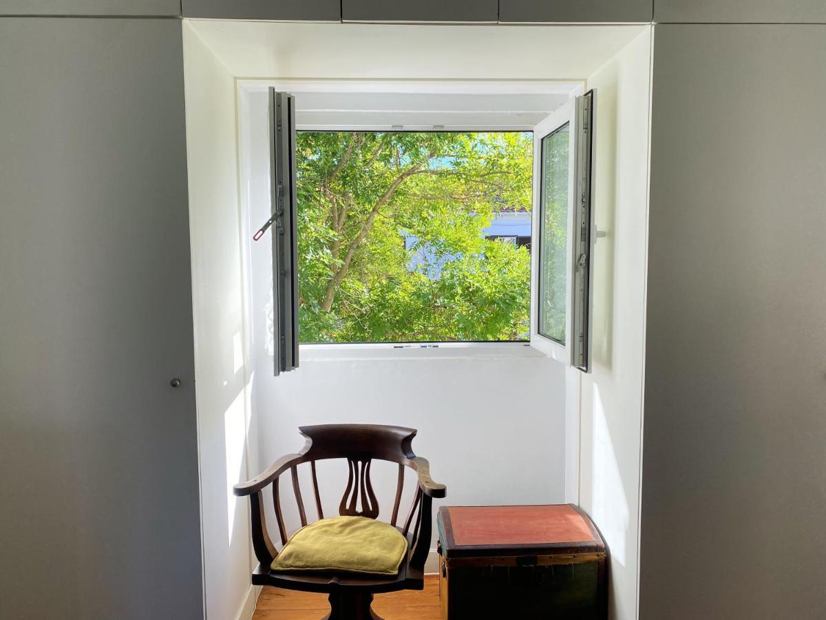 Casa Das Boganvilias - Moradia Com Jardim Lisbon Bagian luar foto